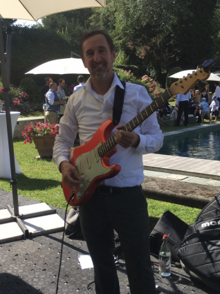 John Lyons (USA/CH) solo acoustic, guitar &amp;amp; piano duo, trio or 4 piece band - yo — photo 10