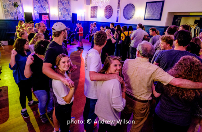 Annasach Ceilidh Band — photo 9