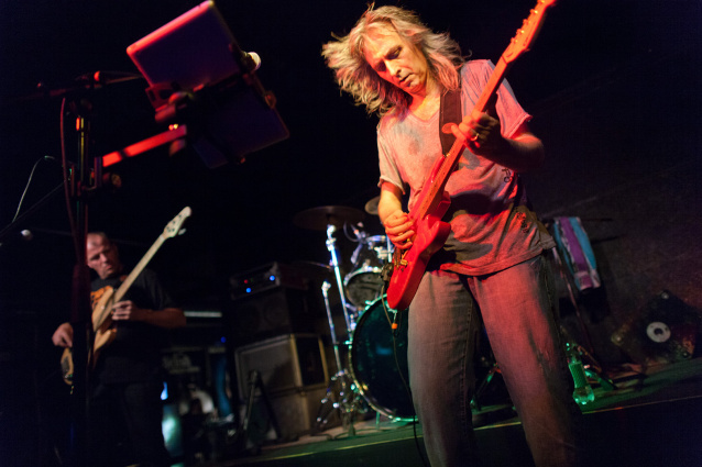 Rock Again — photo 2