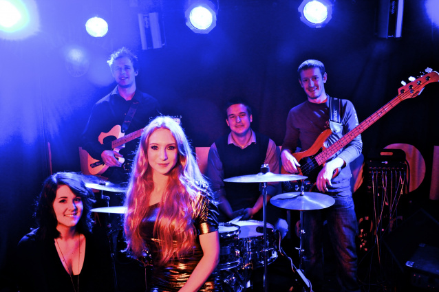 SPOTLIGHT Cover Band - Duo / Trio / 4 or 5 piece band — photo 2