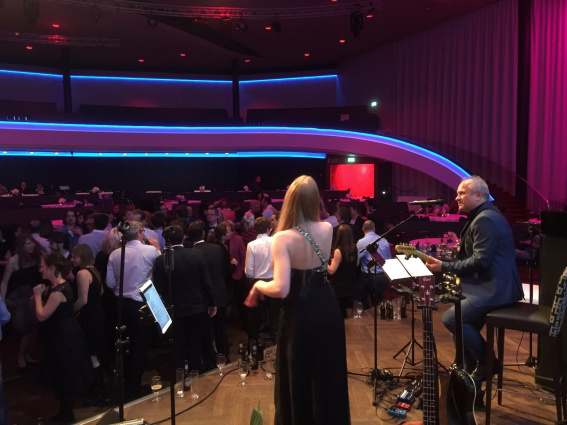 SPOTLIGHT Cover Band - Duo / Trio / 4 or 5 piece band — photo 4