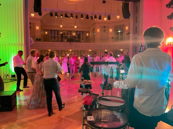 Prestige Party Band - Quartett or Quintett — photo 8