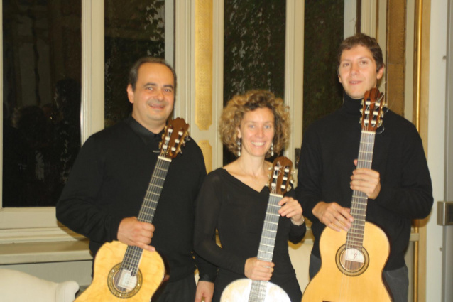ARAGON GUITAR TRIO — photo 4