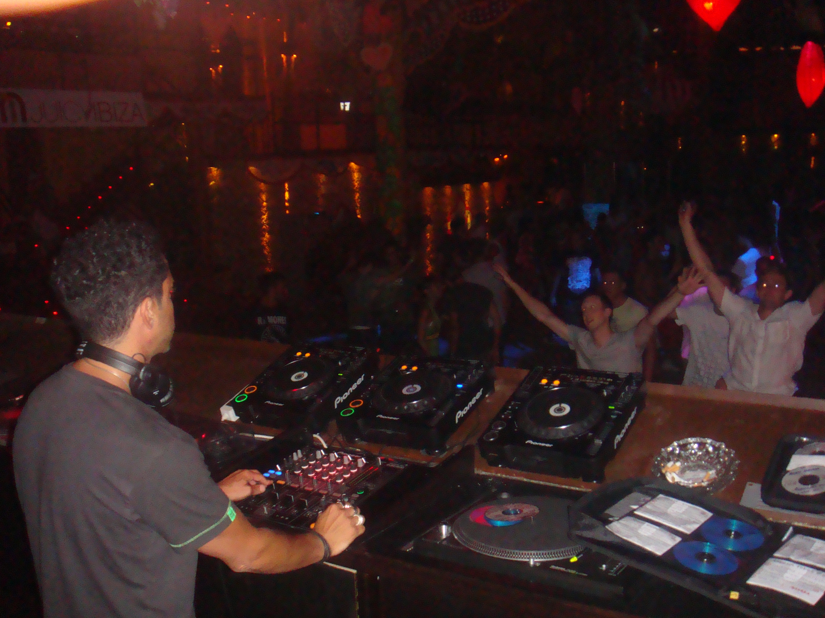 SANTIAGO CORTES — photo 11