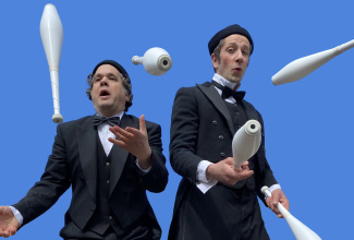 Duo Forzarello - Jonglage Comedy Feuershow
