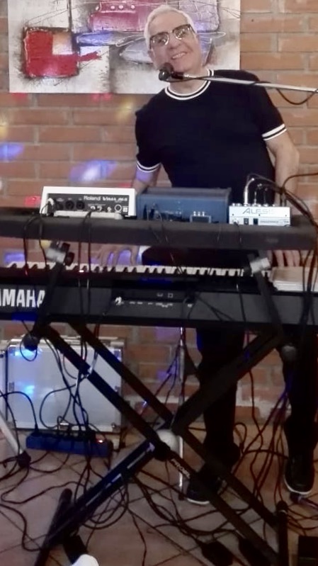 Costanzo Pianobar — photo 10