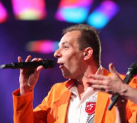 CHRIS SOMMER VOLKS- &amp;amp; POPSCHLAGERSäANGER — photo 2
