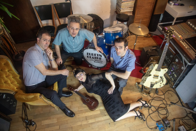 Surfin`Claire and The Whisky Rockers — photo 4