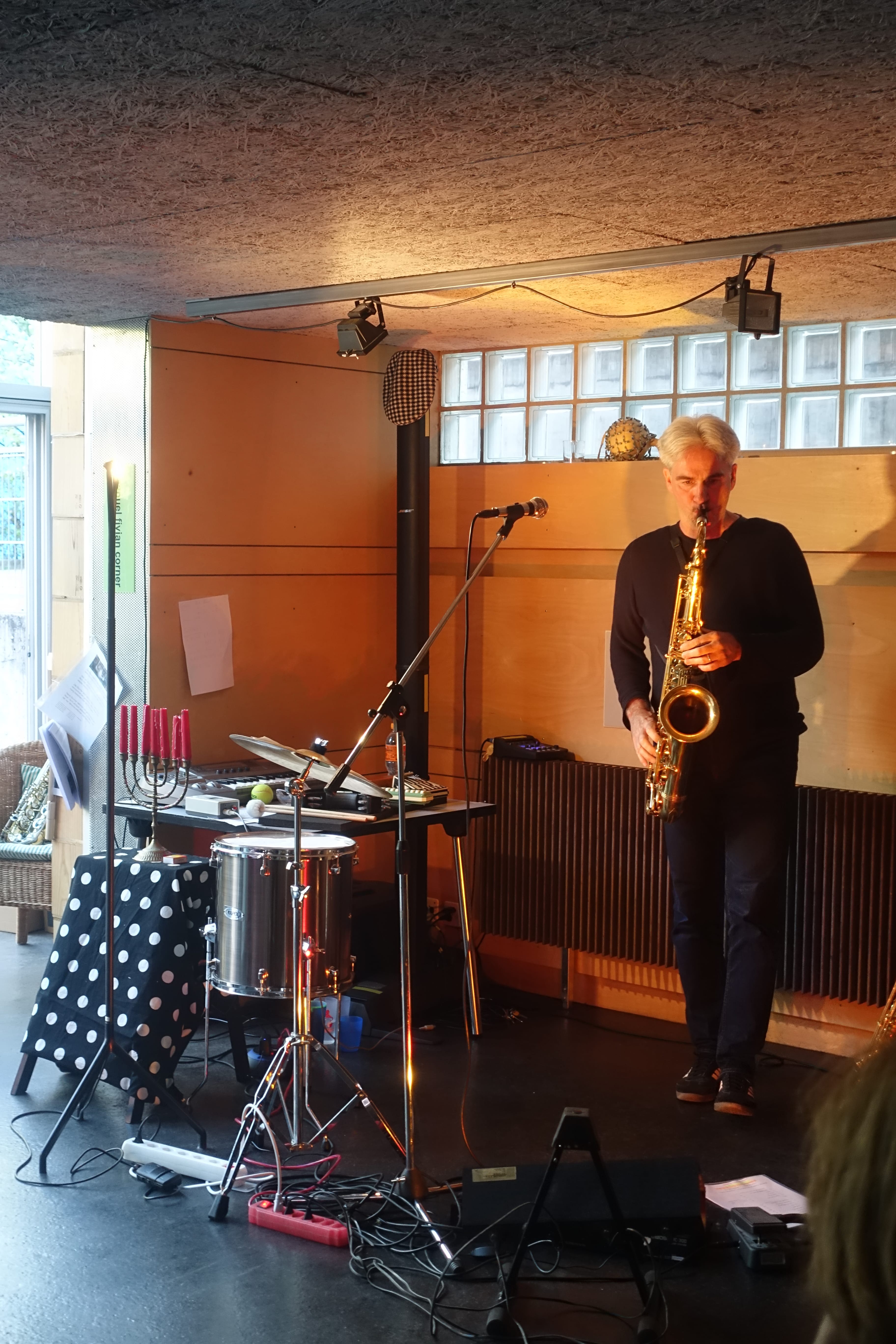 Adi Who?   Sax, Vox &amp;amp; Loops — photo 2
