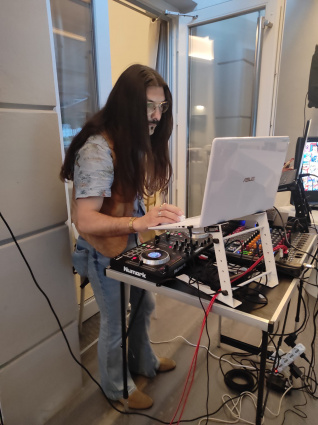 Dj Capitan Nemo &amp;amp; Lady Blondy Animation - Duo — photo 6