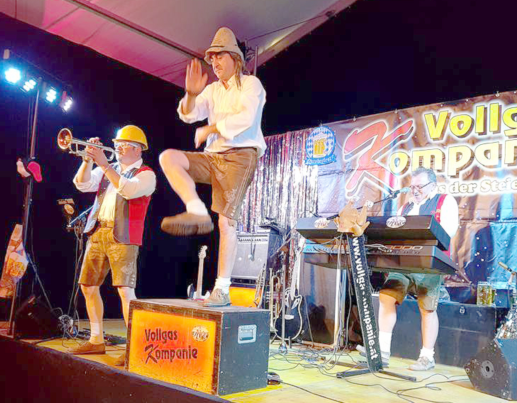 Vollgas Kompanie - Show, Volksmusik, Schlager, Tanzmusik, Party, Oktoberfeststim — photo 11