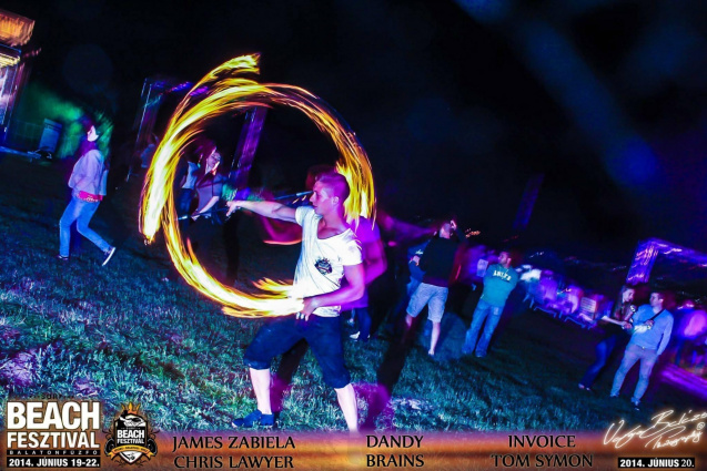Feuershow, Feuerspucker — photo 3