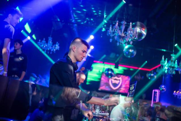 DJ Rey — photo 11